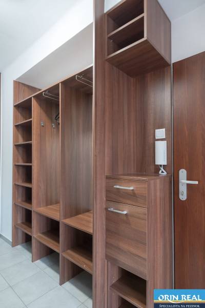 174611623 (13).jpg