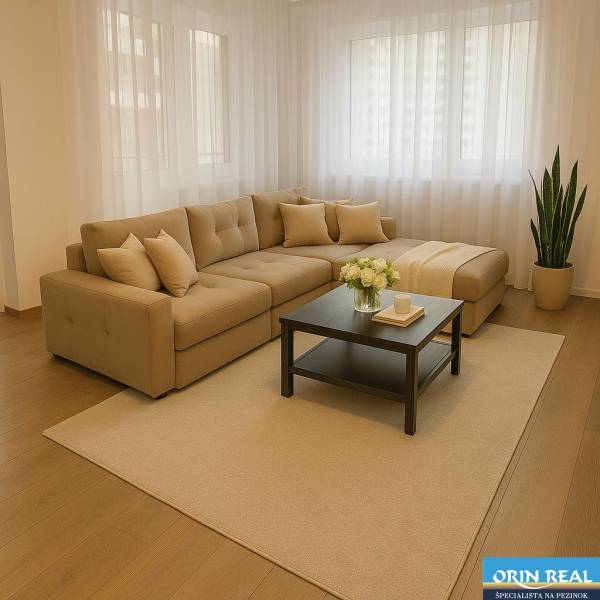 f43270ef-a3e3-4910-82f8-51a1568d5b34 (002).JPG