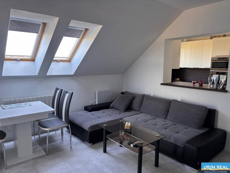 dd0ec2ab-002d-4ffb-a415-769051d2b9d4 (002).JPG