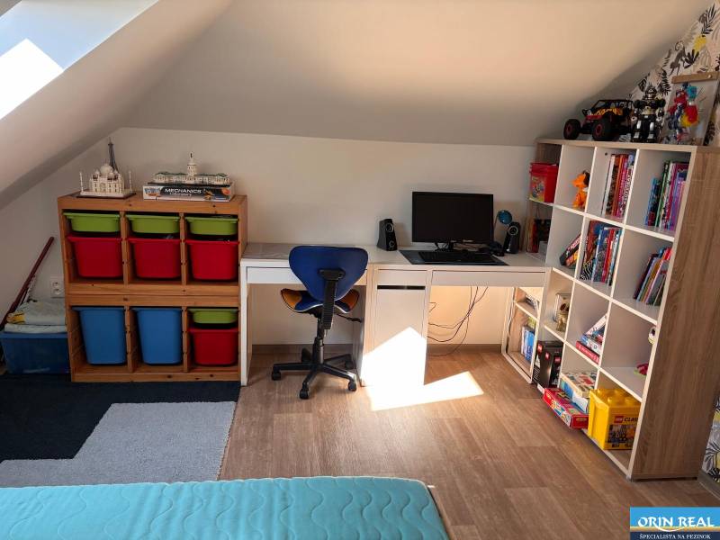 e94216b7-9868-4b7d-9e3b-8c2a080a9e93 (002).JPG