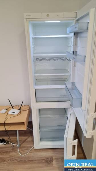 a5ac98e6-966f-4fc2-996c-c3fde0d84841 (003).JPG