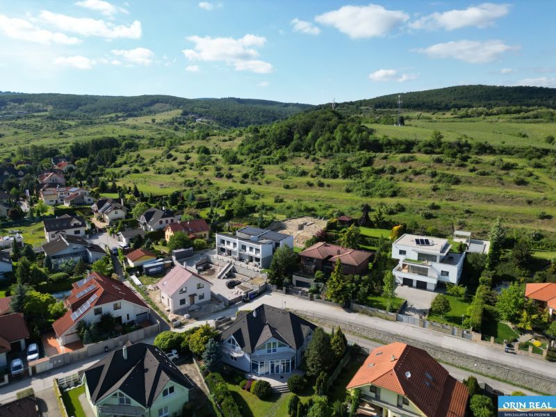 dji_fly_20250520_001902_490_1750574005612_photo.JPG